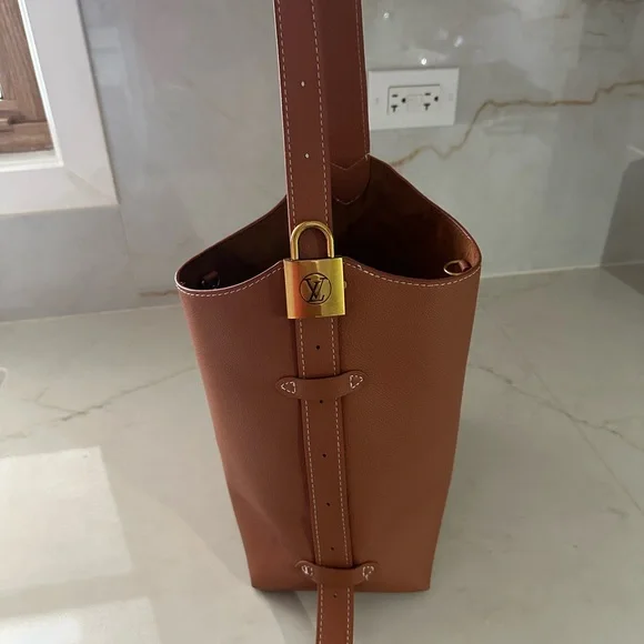 Bag - Picture 4 of 4